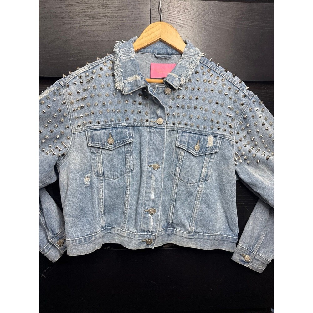 NWOT Akira Silver Studded Cropped Long Sleeve Denim Jean Jacket size XL